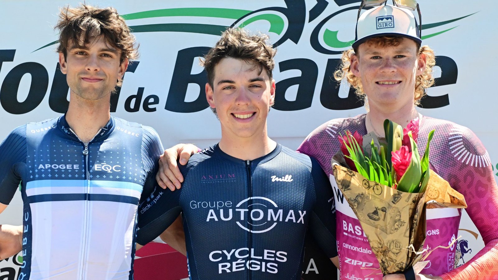 Deux Québécois sur le podium pour l’étape 4 du Tour de Beauce. Jacob Roy, de l’équipe Les Régis, a décroché la première place du contre-la-montre. Son compatriote Joel Plamondon a franchi la ligne d’arrivée avec un retard de deux secondes seulement sur lui. Le Néo-Zélandais Marshall Erwwod a obtenu le 2e meilleur temps.
