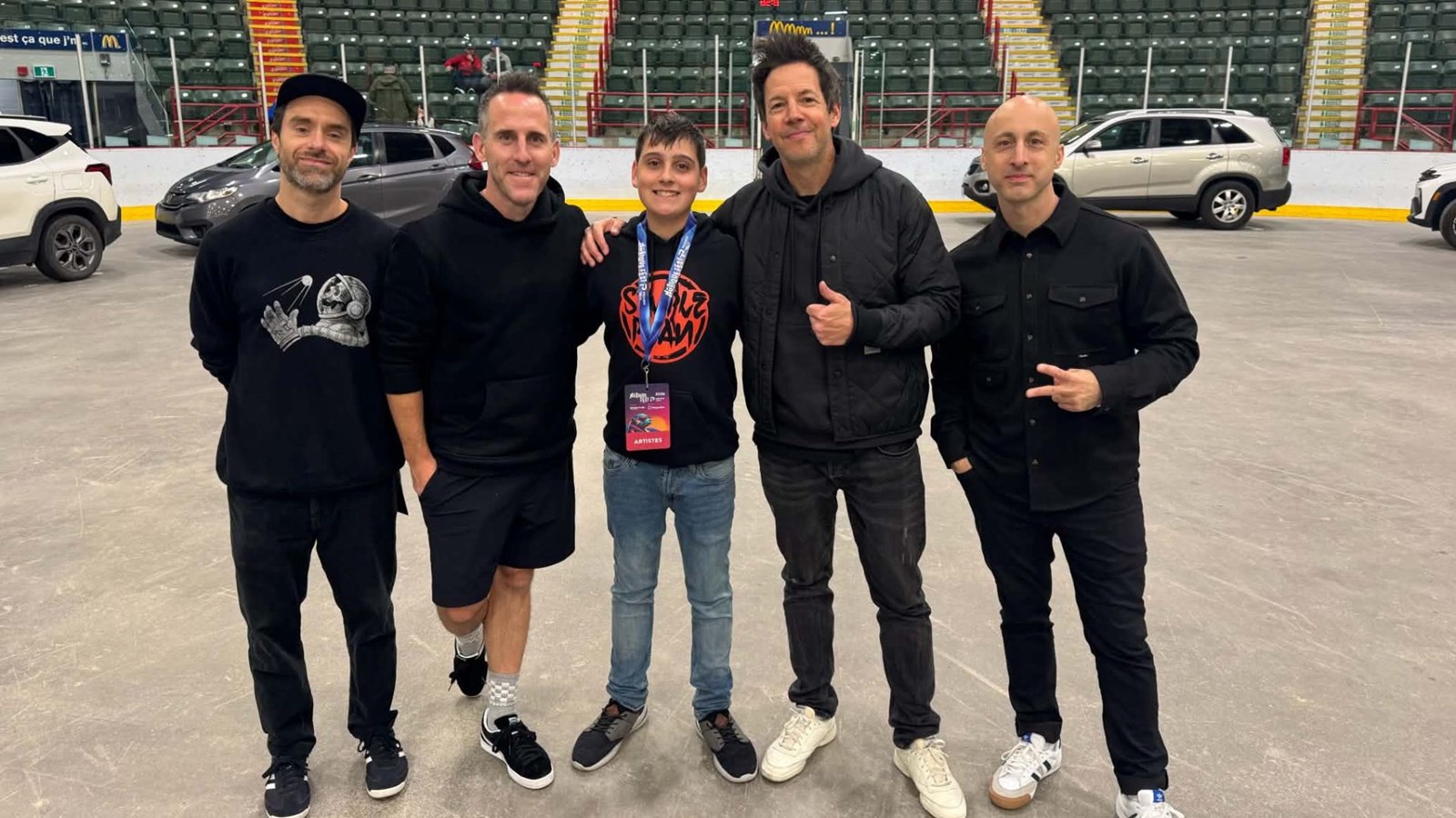 Zac Lauzon s'est amusé au concert de Simple Plan