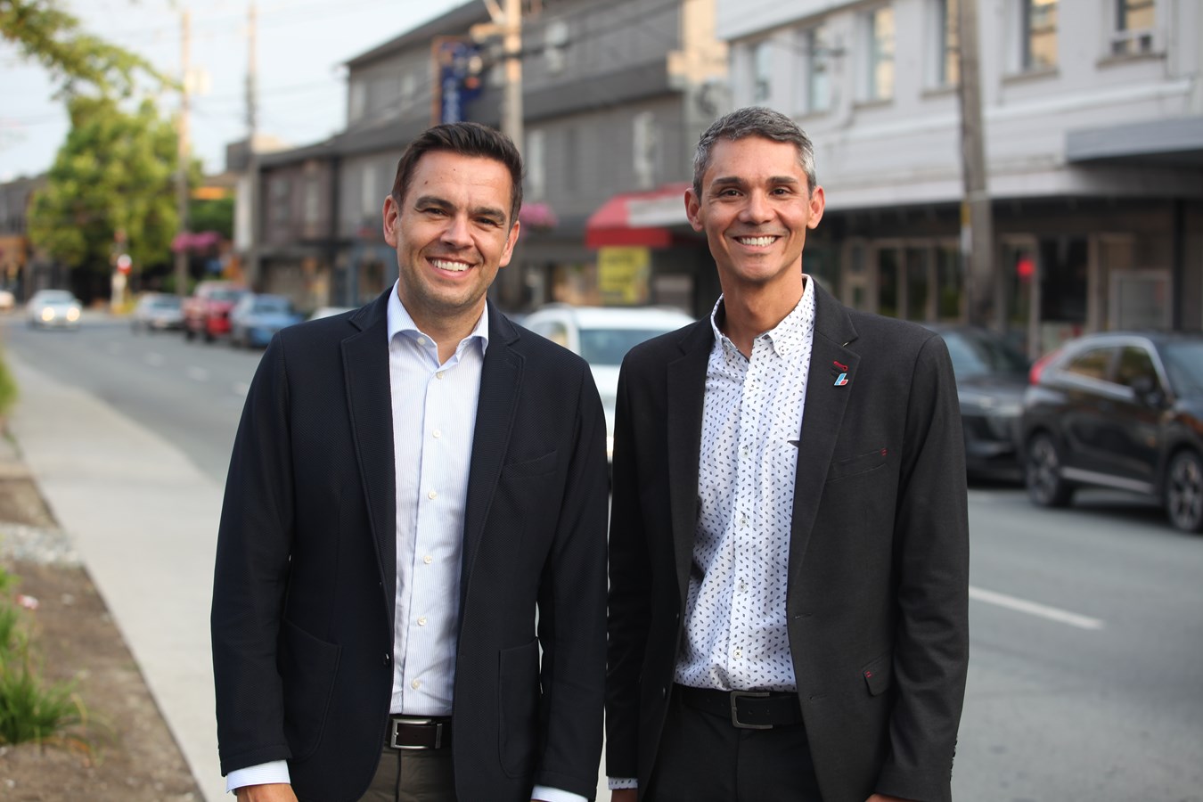 Charles Milliard, chef du Parti libéral du Québec et Alvaro Peressutti, candidat dans Beauce-Sud