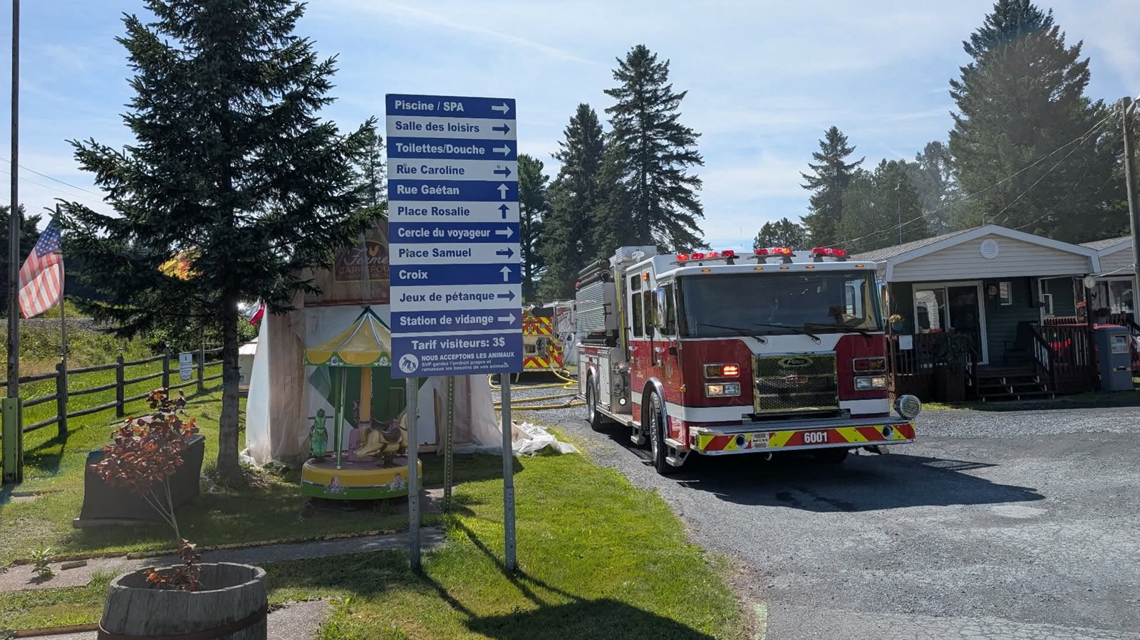Une roulotte entièrement brûlée au Camping Domaine de la Rivière