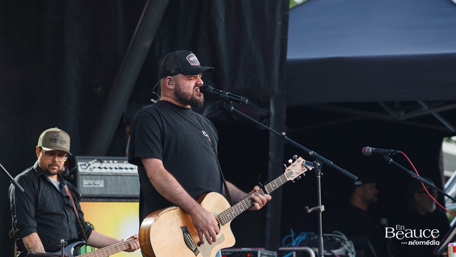 Plus de 2 500 spectateurs réunis pour le Provençal Band, Phil Lauzon et Kaïn
