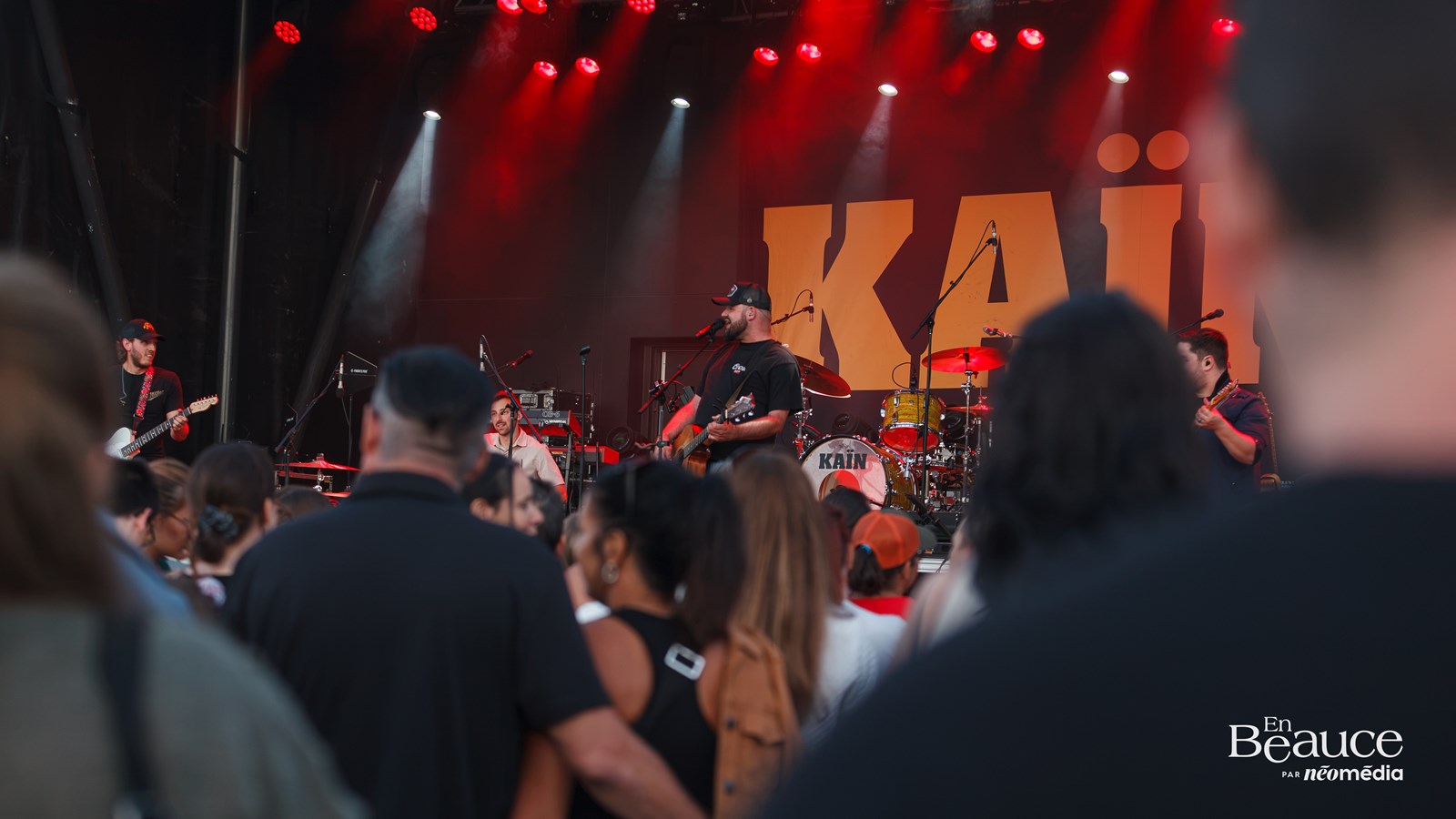 Plus de 2 500 spectateurs réunis pour le Provençal Band, Phil Lauzon et Kaïn