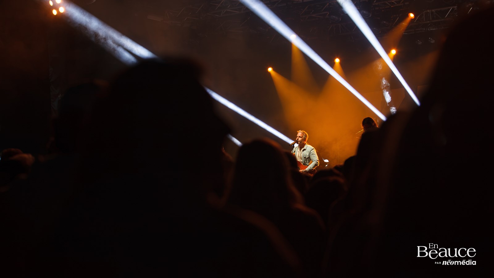 Plus de 2 500 spectateurs réunis pour le Provençal Band, Phil Lauzon et Kaïn