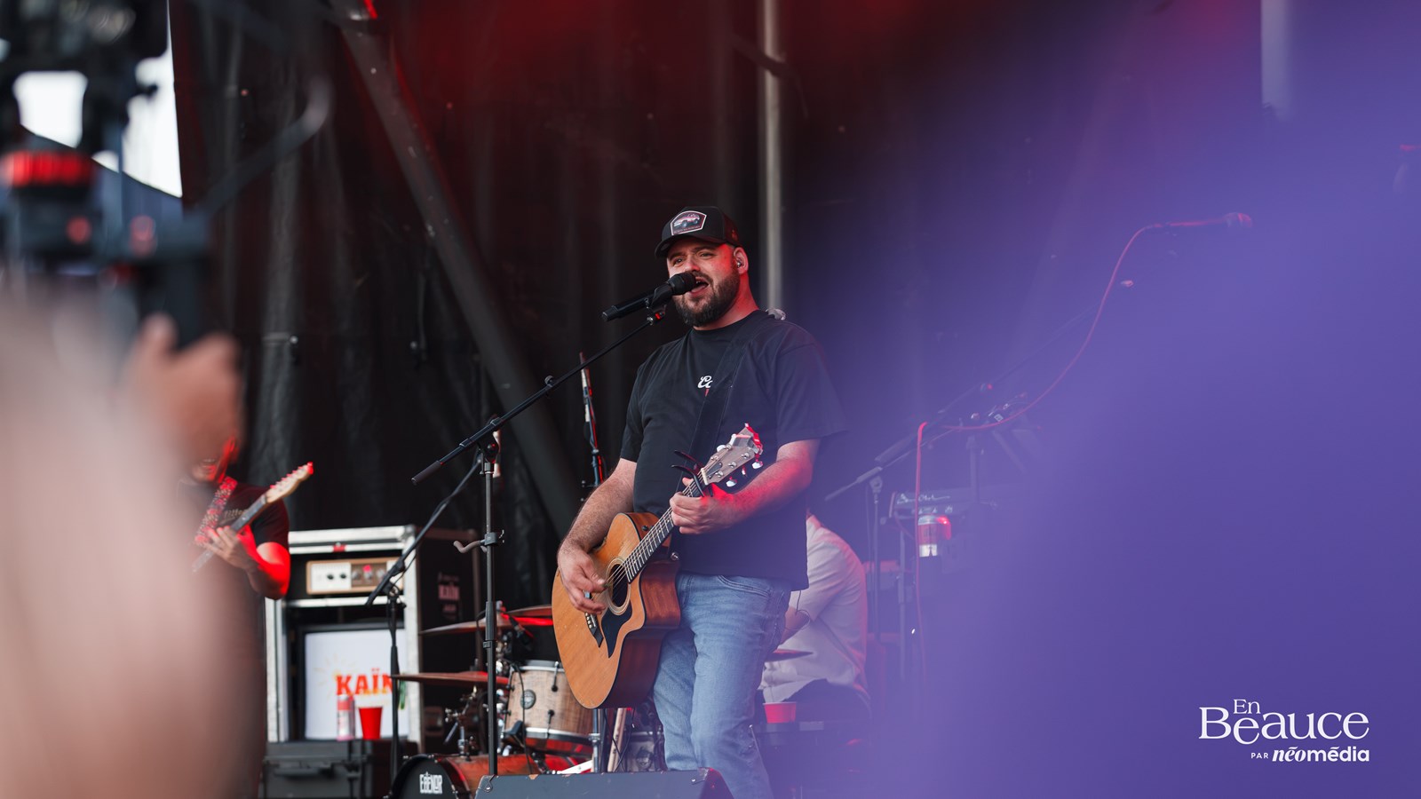 Plus de 2 500 spectateurs réunis pour le Provençal Band, Phil Lauzon et Kaïn