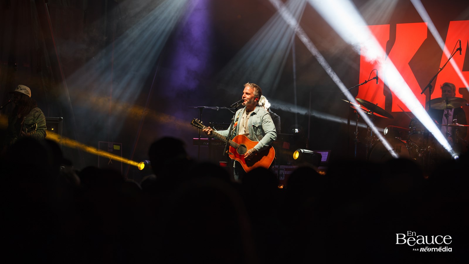 Plus de 2 500 spectateurs réunis pour le Provençal Band, Phil Lauzon et Kaïn