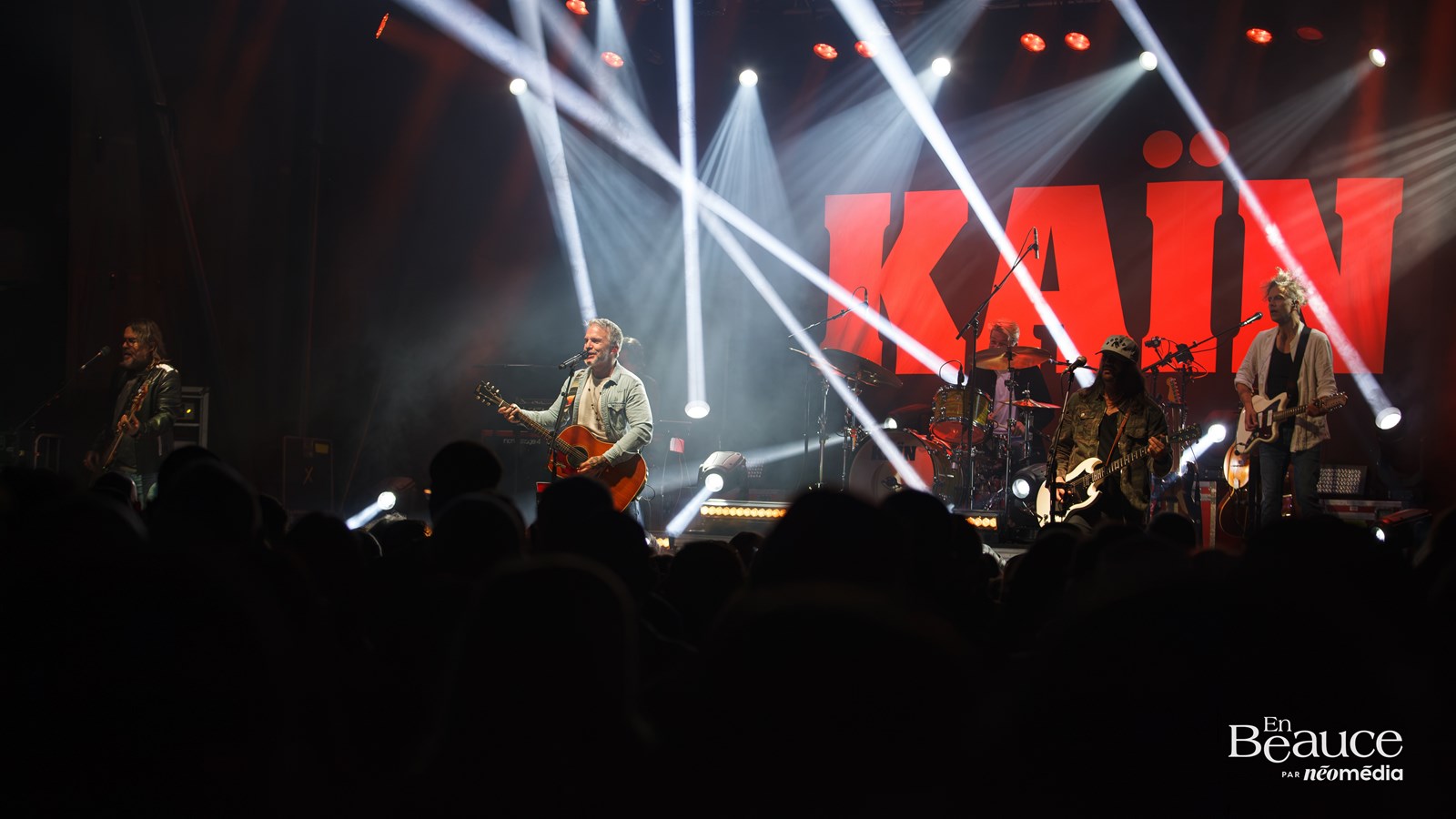 Plus de 2 500 spectateurs réunis pour le Provençal Band, Phil Lauzon et Kaïn