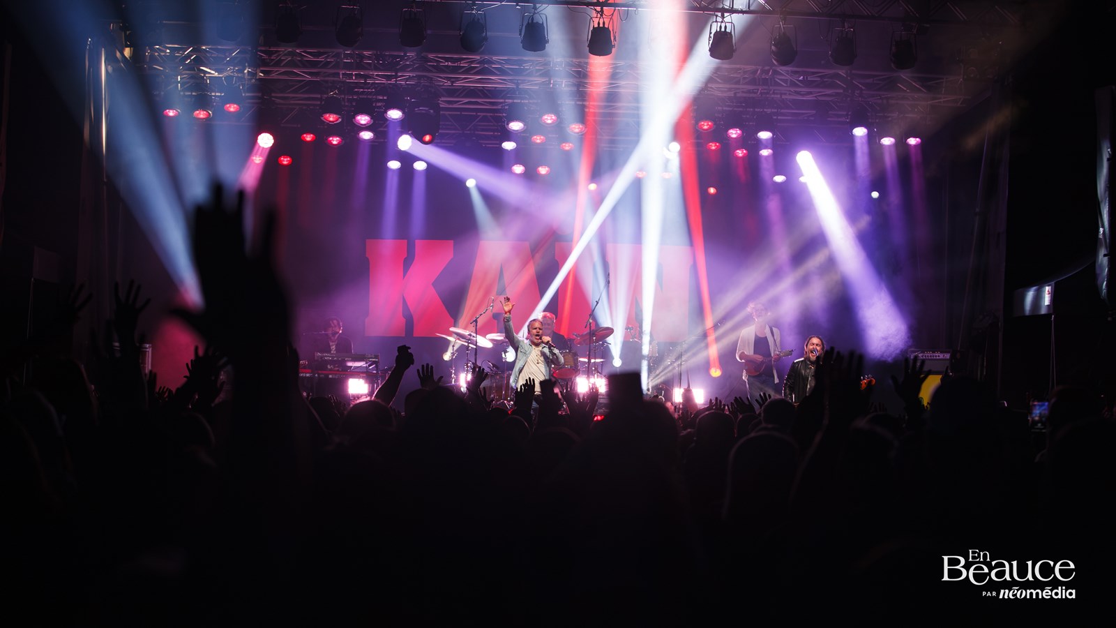 Plus de 2 500 spectateurs réunis pour le Provençal Band, Phil Lauzon et Kaïn