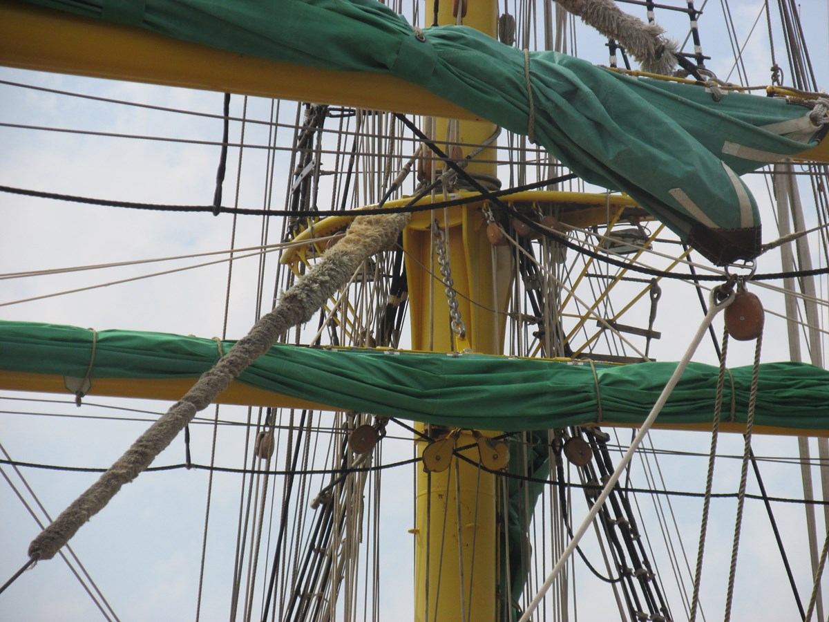 Mâts et cordages