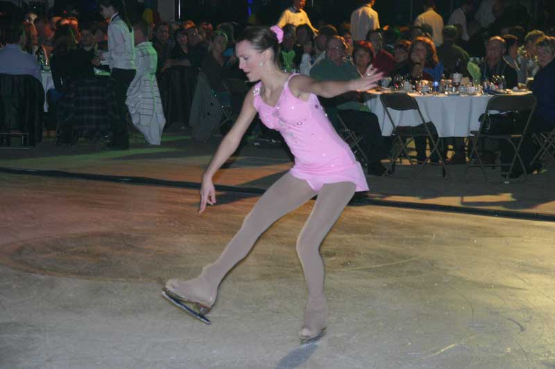 Katy Dubé a aussi offert une prestation sur glace