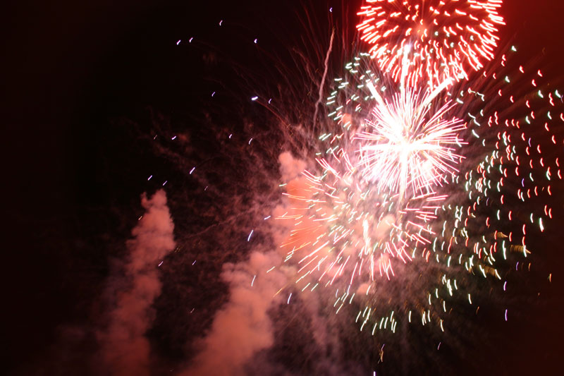 Des feux grandioses à Saint-Honoré
