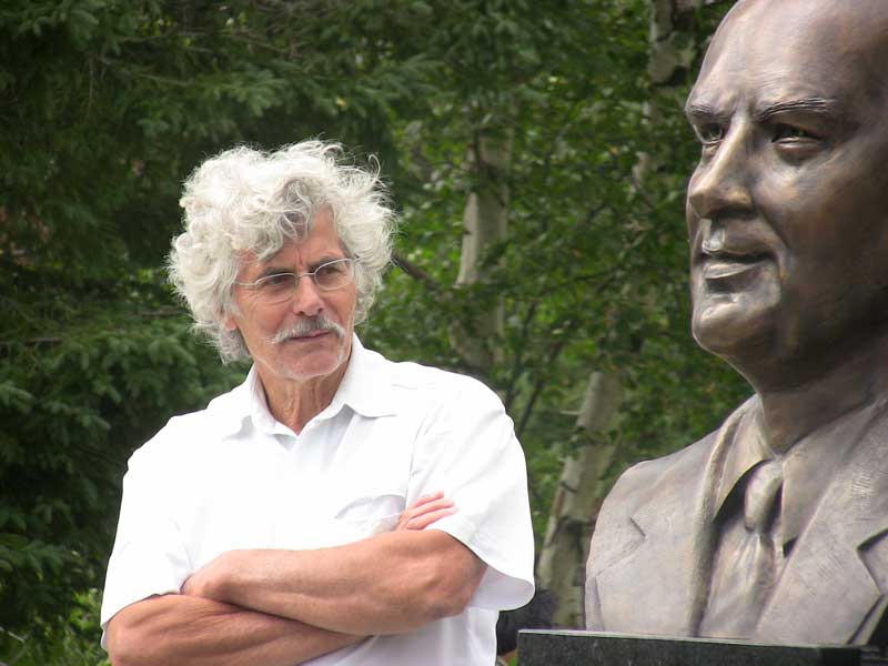 Rpger Langevin