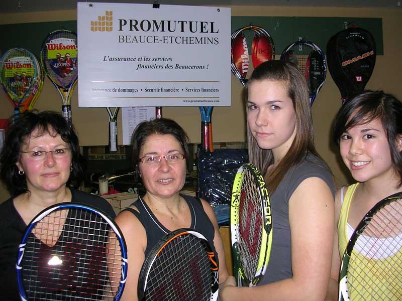 Les gagnants de l'épreuve du matin: Lise Champagne, Ginette Lacasse, Cindy Drouin et Miè Lacroix.