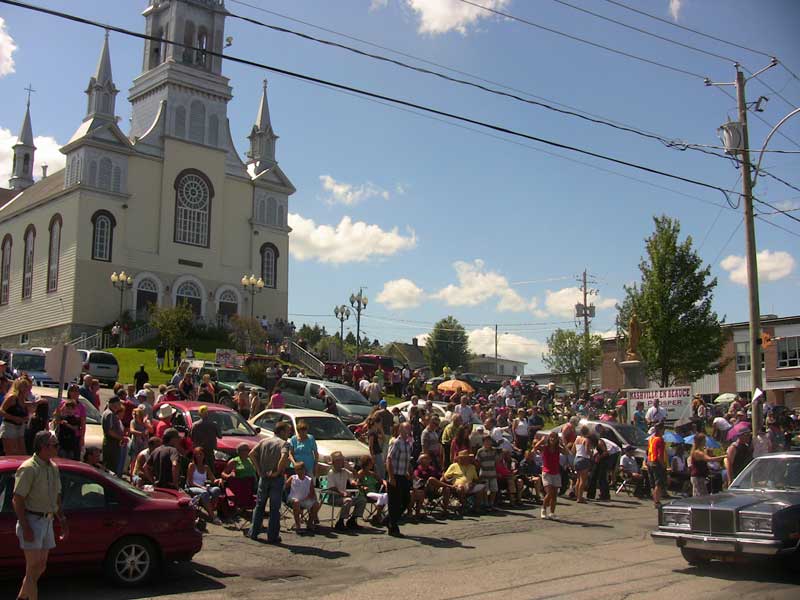 Foule parade