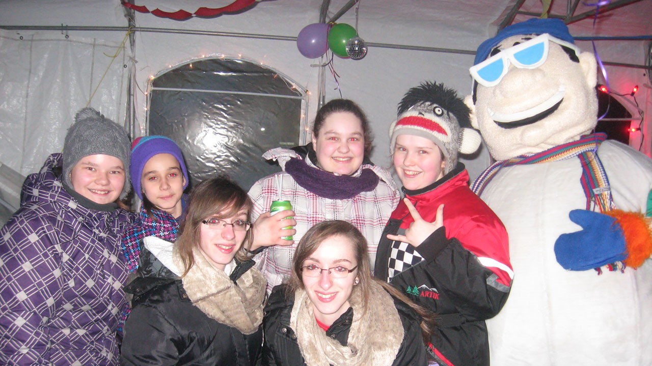 Une photo prise lors de la soirée Complètement ADOS présentée par la Maison des jeunes de la MRC Robert-Cliche