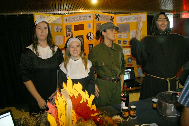 costumes