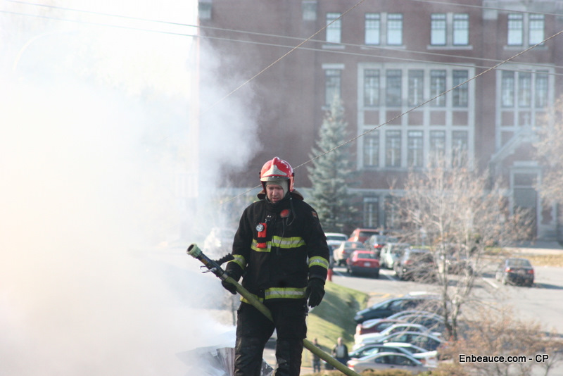 Feu Édifice Gagné 1ere avenue St-Georges Oct 2009