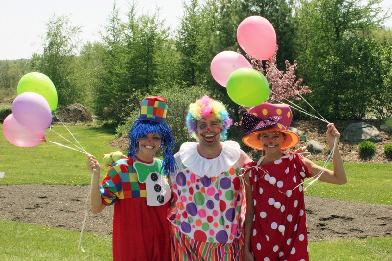 clowns